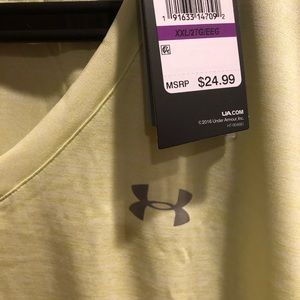 Under Armour ladies tech v neck